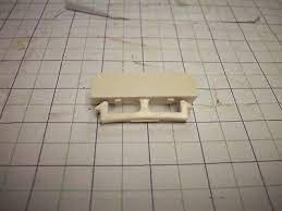 Retainer